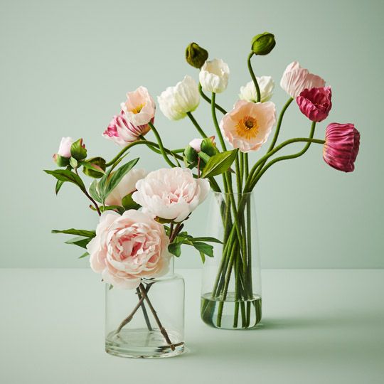 Peony Mix in Glass Vase - Pink